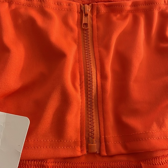 NWT 2 Piece Orange Mesh Ruffled Crop and Pants Set Size Large $49 - Picture 4 of 4